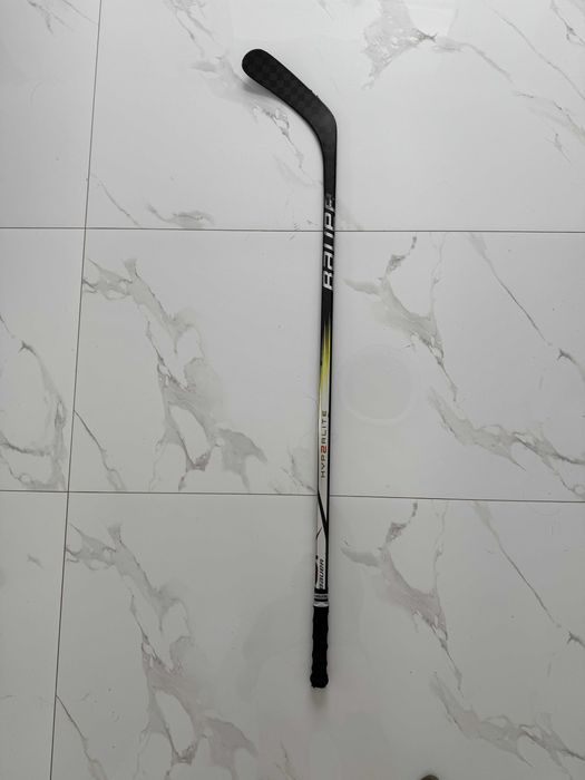 Ключка Bauer HyperLite2 P92/30 flex з Rocketgrip (на ліву сторону)