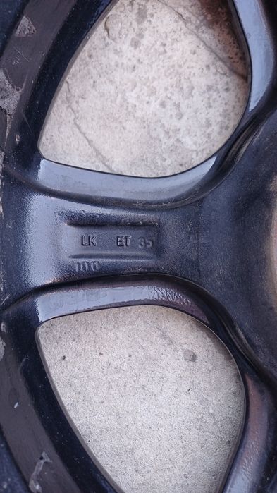 Продам легкосплавні диски R16 4/100 - 3 шт.  800 грн./шт.Договірна.