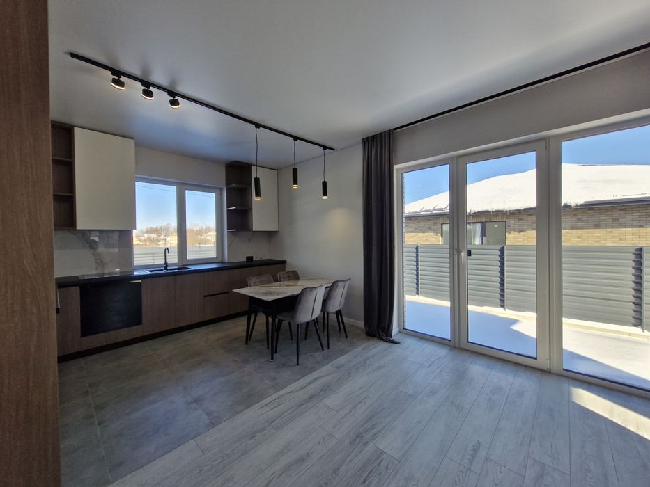 Продаж сучасного будинку з ремонтом!