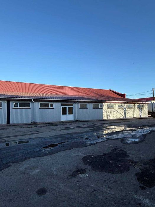 Оренда комерційного приміщення біля Нової пошти