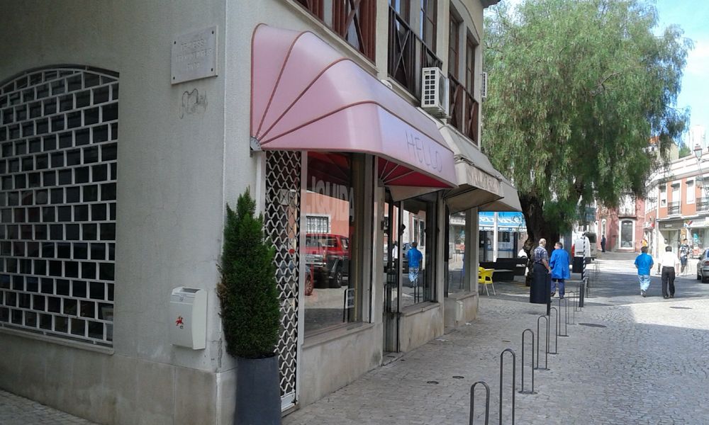 Aluga-se loja alverca