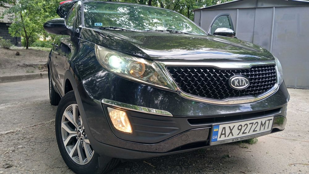 Киа-Спортаж 2015г Полный привод-Автомат.