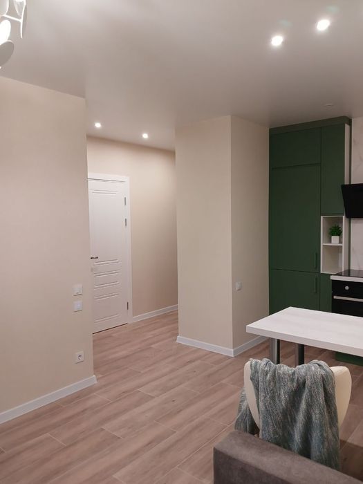 Без комісії! ЖК Варшавський плюс Вул. Виговського Є генератор