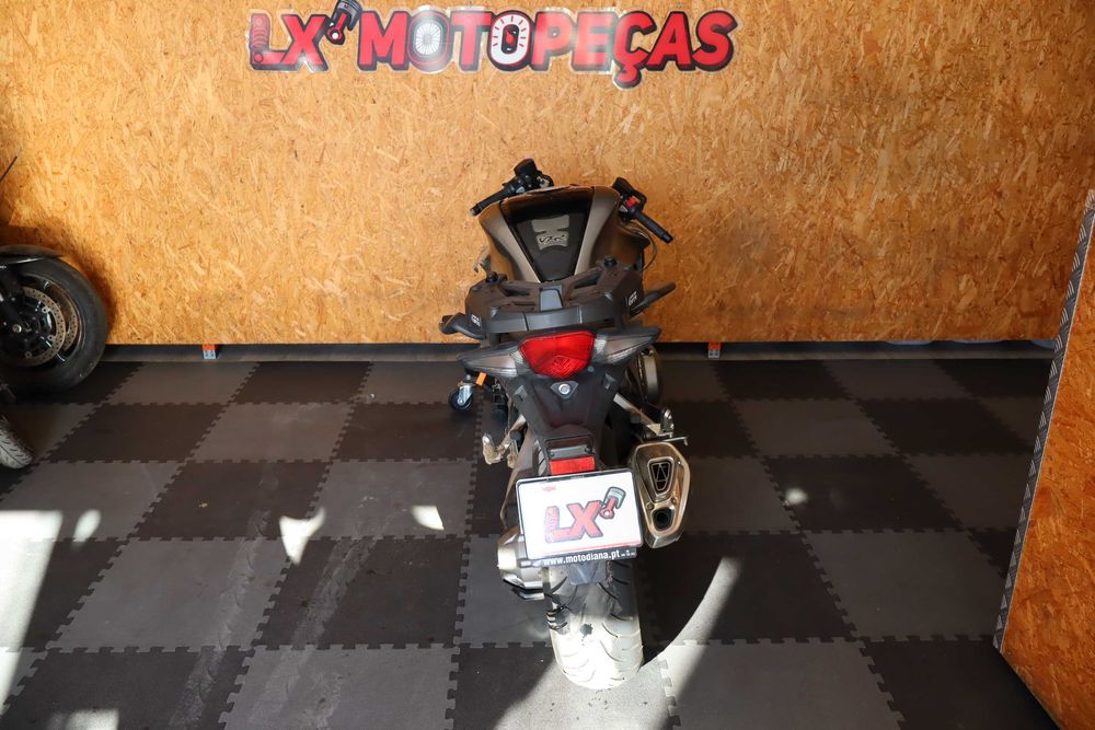 Honda VFr 1200F 2010 para peças.