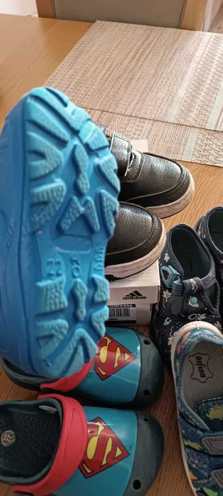 Buty Adidas rozmiar 23 i inne