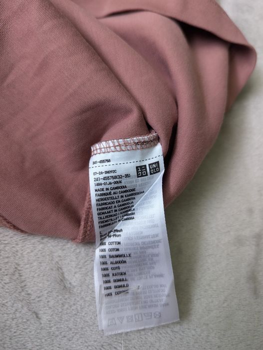 Футболка uniqlo.