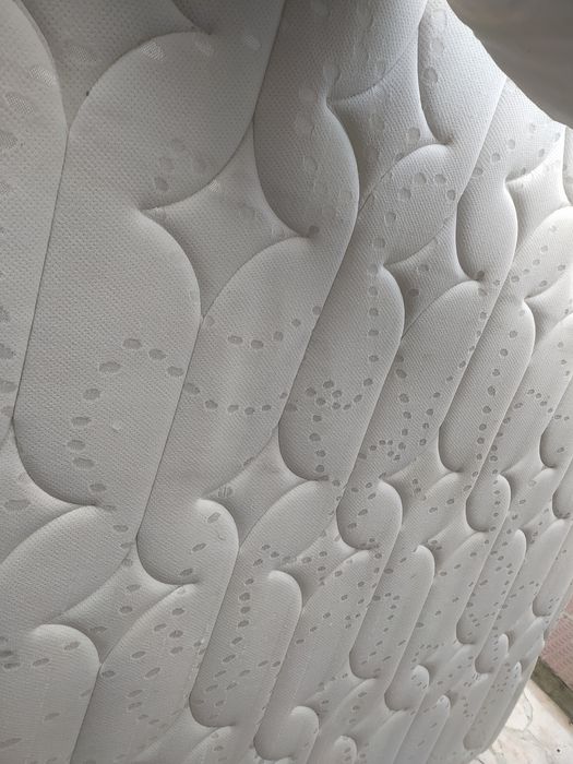 Colchão de casal Molaflex essencial visco