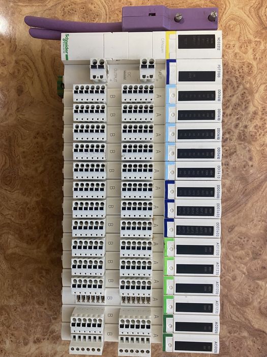 Блок сбора аналоговых сигналов и управления CPU PLC Schneider electric
