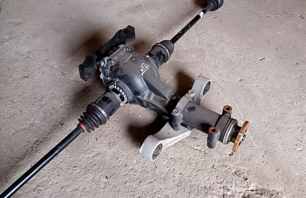 Редуктор задний Subaru outback legacy b15 b16