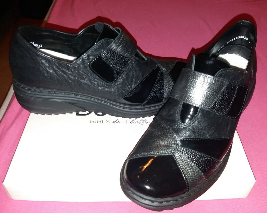 Buty rikery 39 jak nowe.