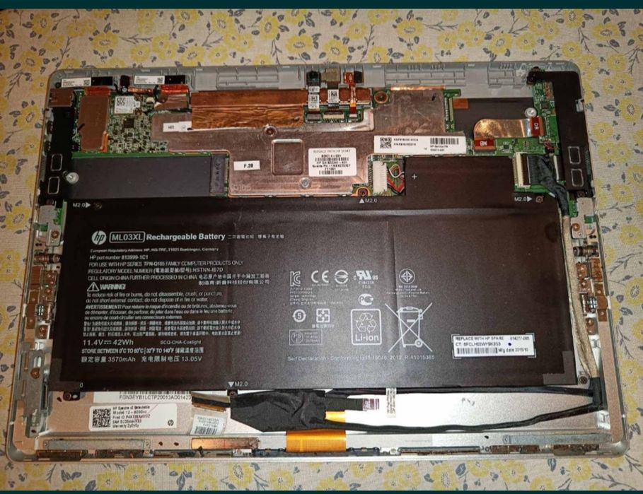 Ноутбук HP spectre x2 detachable 12 a90nz / ML03XL материнська батарея