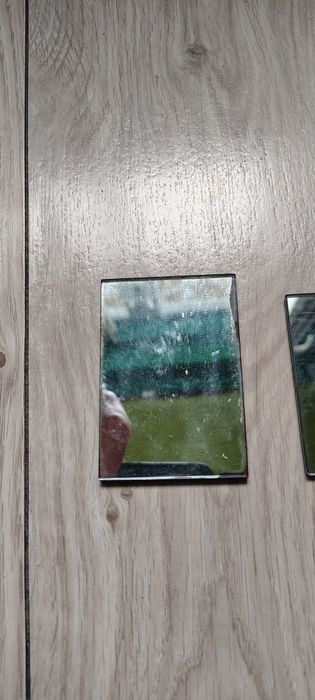 Stare kieszonkowe lusterka z czasów PRL