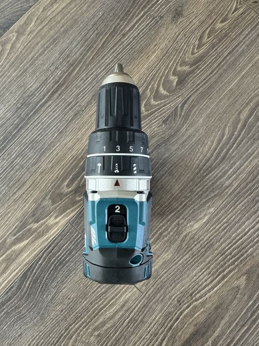 Акумуляторний шуруповерт Makita XPH12 18v