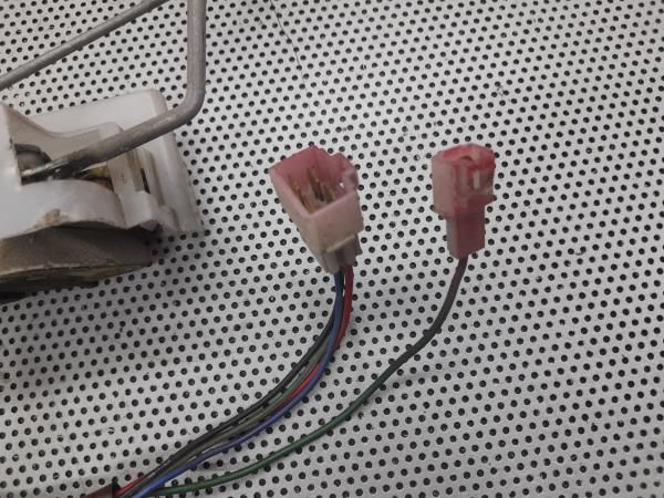 Fechadura / fecho porta frente esquerdo MAZDA 323 P V (BA)