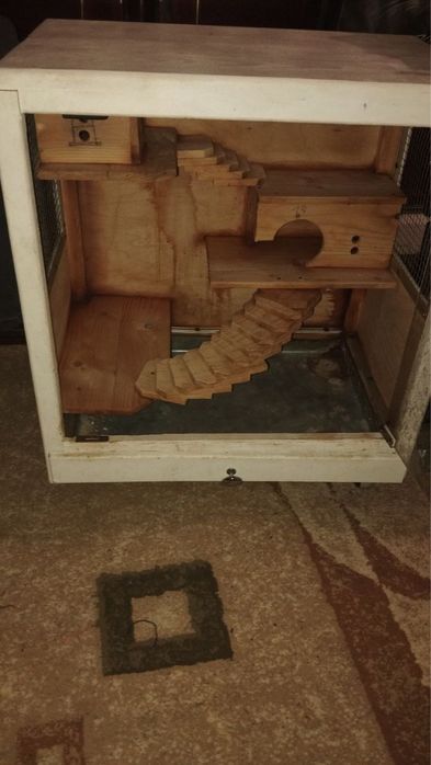 Клетка витрина для грызунов обмен