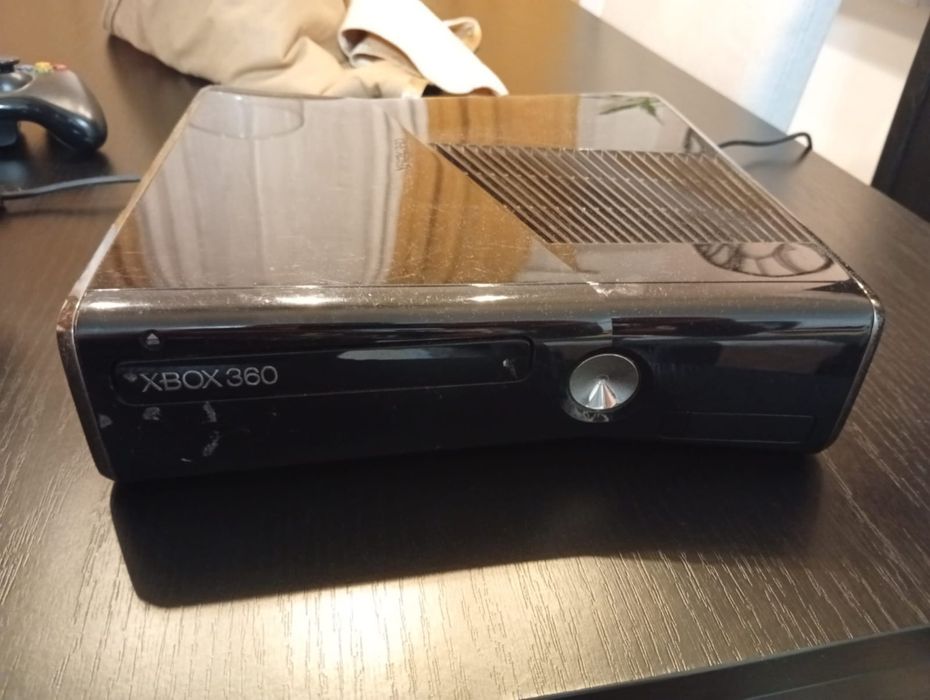 Xbox 360 Slim 250gb