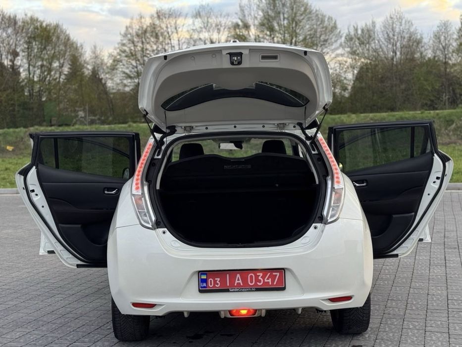 Nissan Leaf 30 kWh 10/12 ElectroCar Electro Auto