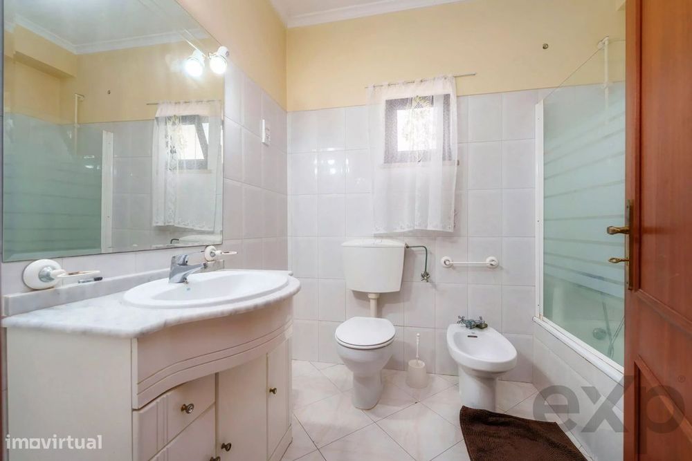Apartamento T3 no centro de Olhão.