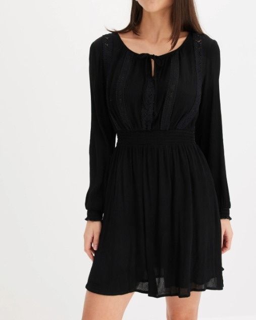 B.P.C czarna sukienka mini boho 34.