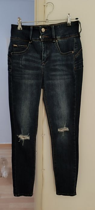 Calças de ganga tamanho S, marca Tiffosi . Usadas