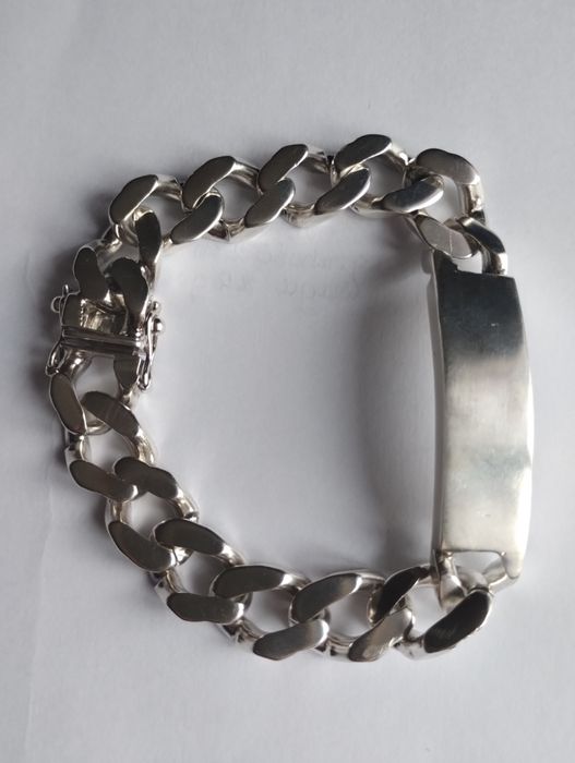 Bransoletka srebrna w próbie 925, długości 21,5 cm