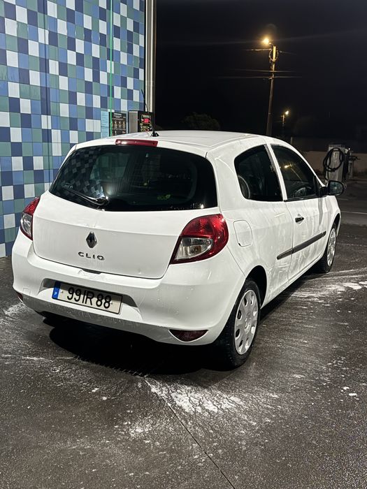 Renault clio III COMERCIAL