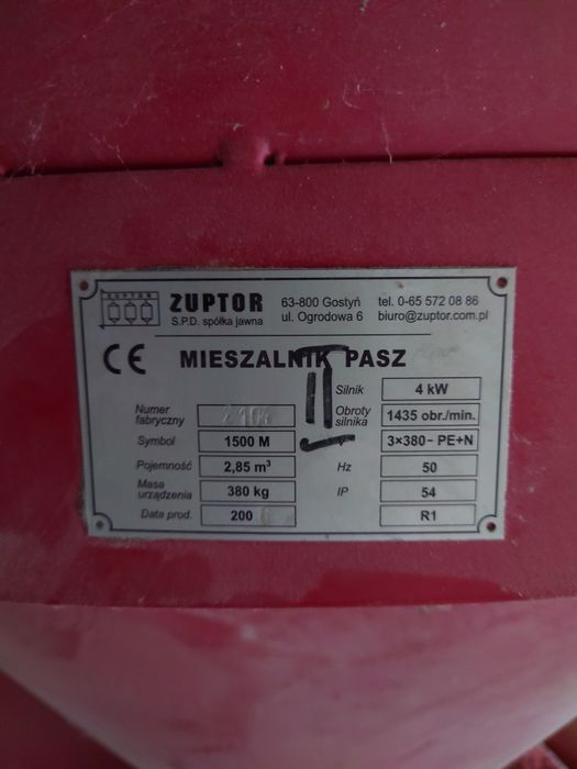 Mieszalnik pasz Zuptor