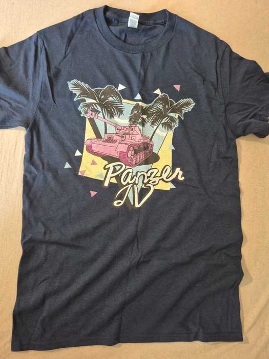 Koszulka T-shirt anime Girls und Panzer czołg Panzer 4