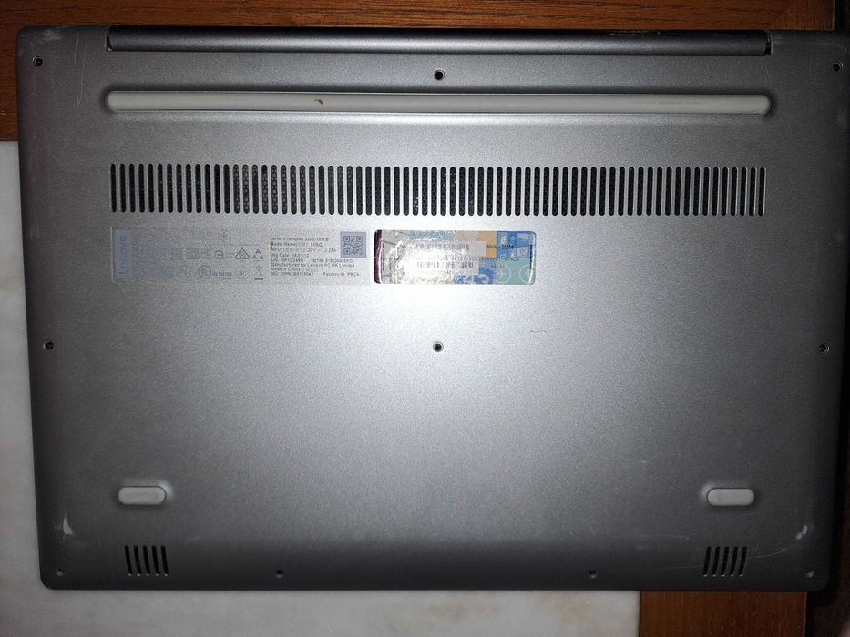 Lenovo 320S 15IKB I5 Geração Windows11 256 Gb SSD 8 Gb Ram c/Novo Garantia