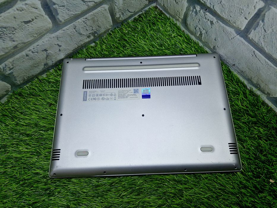 Магазин:Lenovo 520s-14/Core i5-7200u/8gb/256SSD/Intel UHD 620 2gb/Ноут