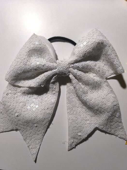 Kokardki do włosów