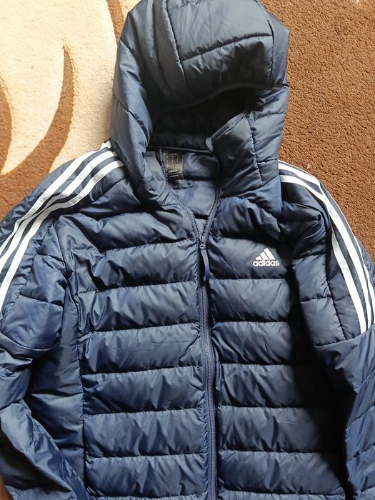 Продам куртку Adidas
