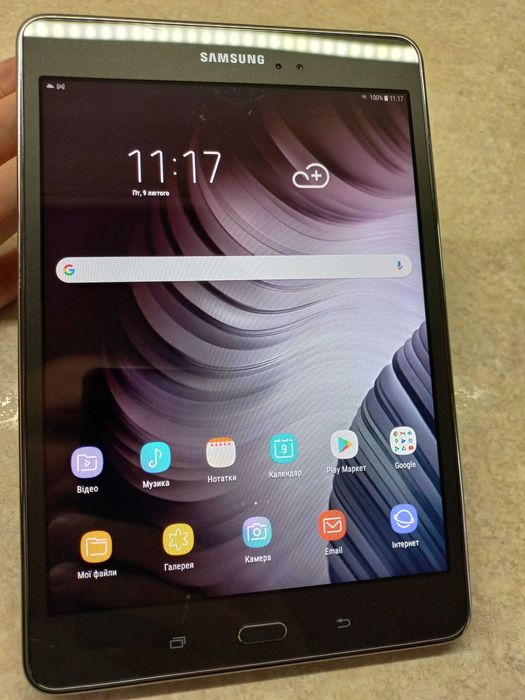 Планшет Samsung 8”! Оригінал! Відмінний стан!