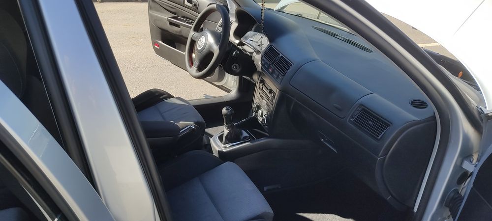 Volkswagen Golf 4 1.9 TDI PD Muito bem estimado