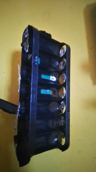 Плата  зарядки аккумулятор Dyson V10