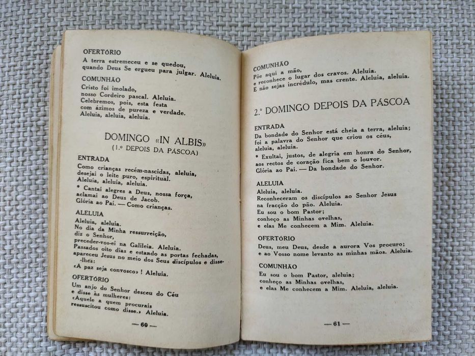 Missa da Comunidade Cristã: Ordinário e cânticos do missal festivo