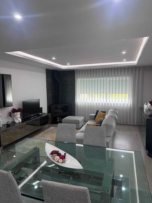 Apartamento T3 em Paredes