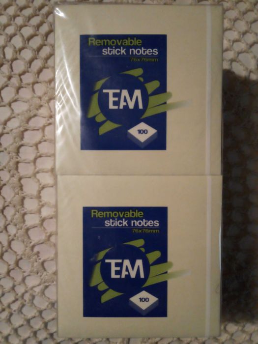 Pack 12 Blocos Notas Adesivas -- 76x76mm