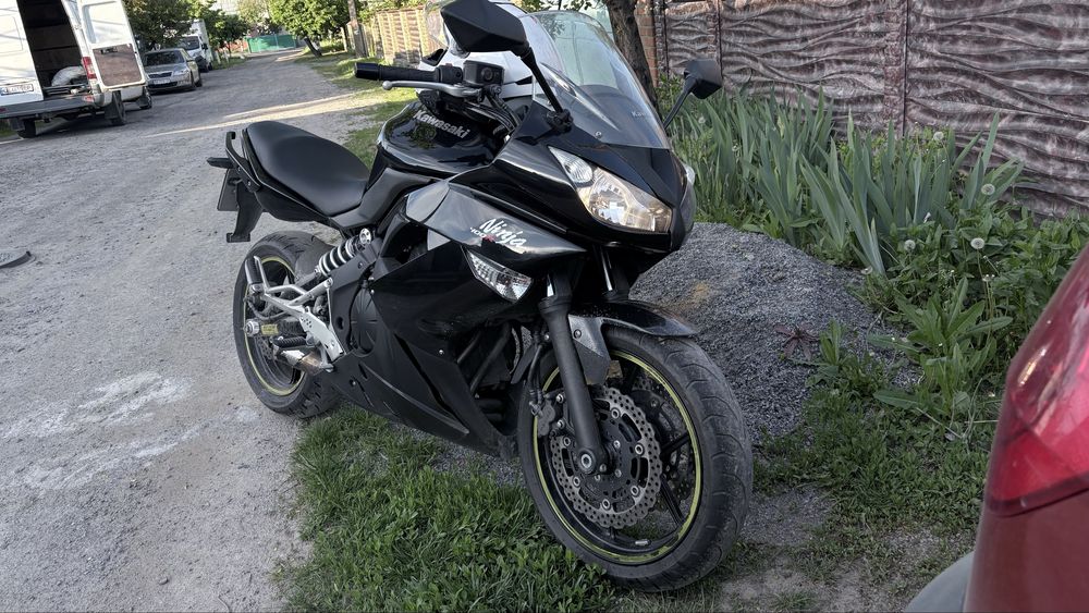 Kawasaki ninja 400r