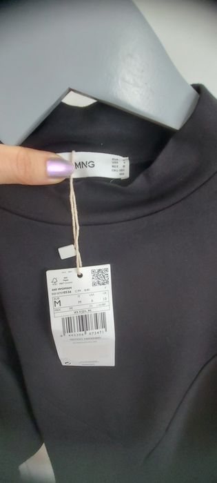 Маленька чорна сукня Mango, р. М