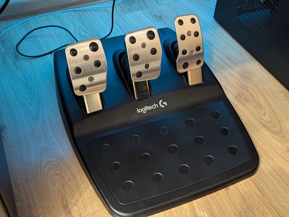 Logitech G29 руль + педалі + КПП + Ручник | PS4 PS5 PC