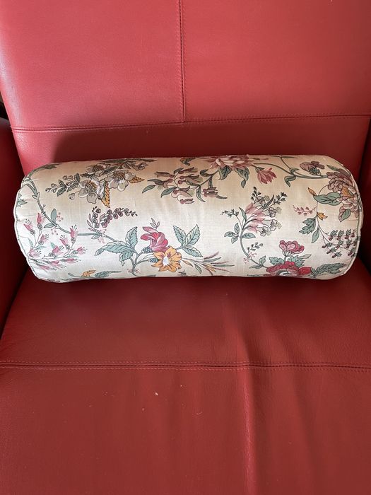 Almofadas  em seda  natural,