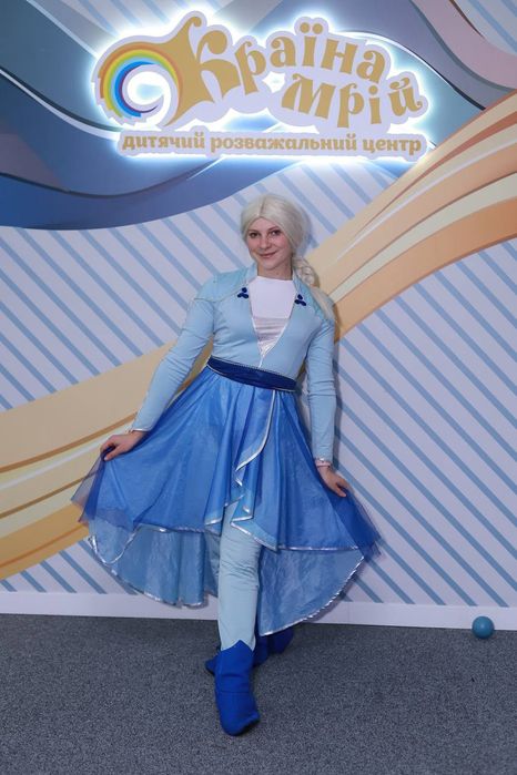 Новорічні  виїзні анімацій від Країни Мрій