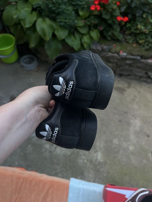 кроссовки adidas
