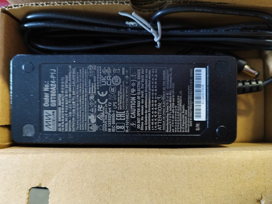 Zasilacz  24V GST60A24-P1J MEAN WELL