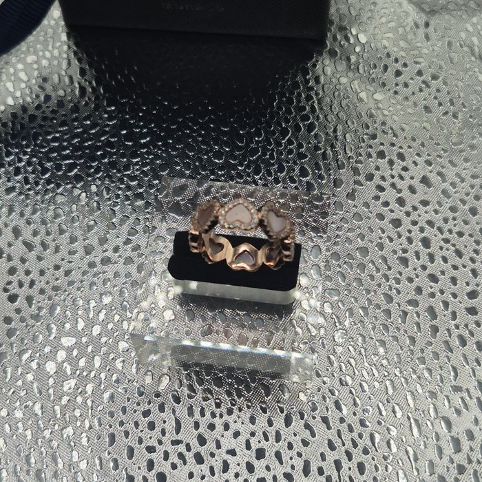 Anel APM Monaco corações rosa