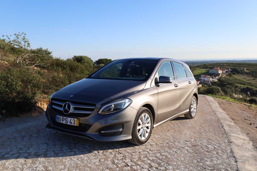Mercedes-Benz B 180 — fotografia 3