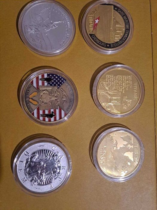 Набір колекційних та памятних монет