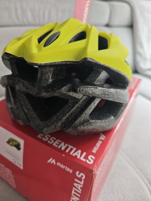 Kask rowerowy Martes Essentials nowy z metką