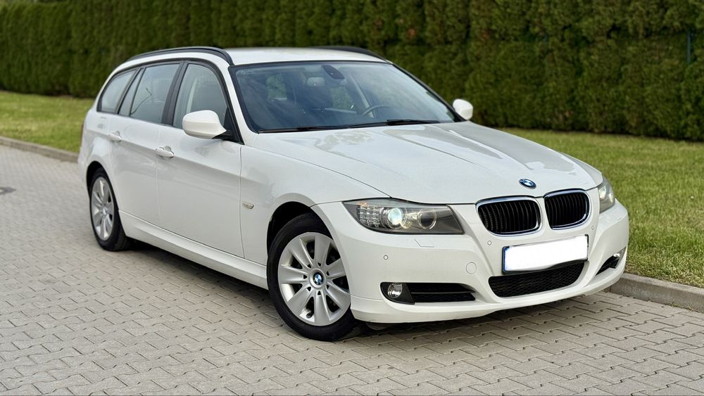 Bmw e91 LCI 2.0D 2012r Navi hak